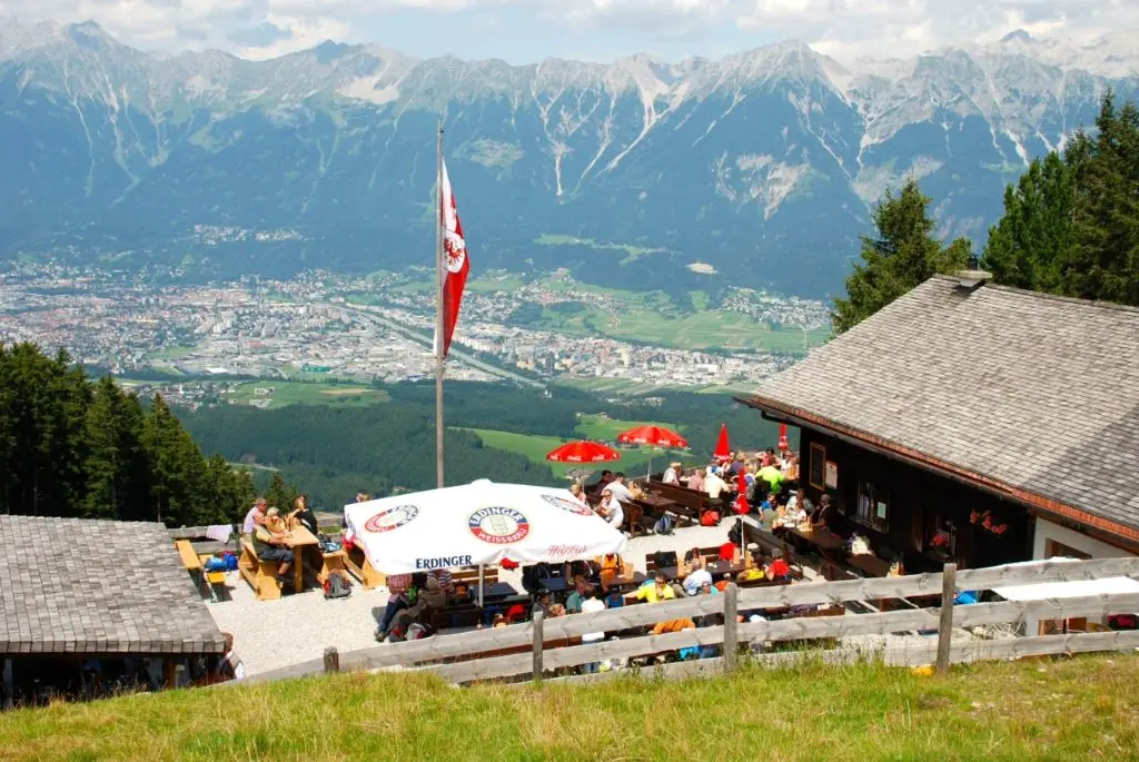 Aldranser Alm in Tirol Sonnenterrasse